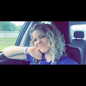 Meet your Posher, Jonnah